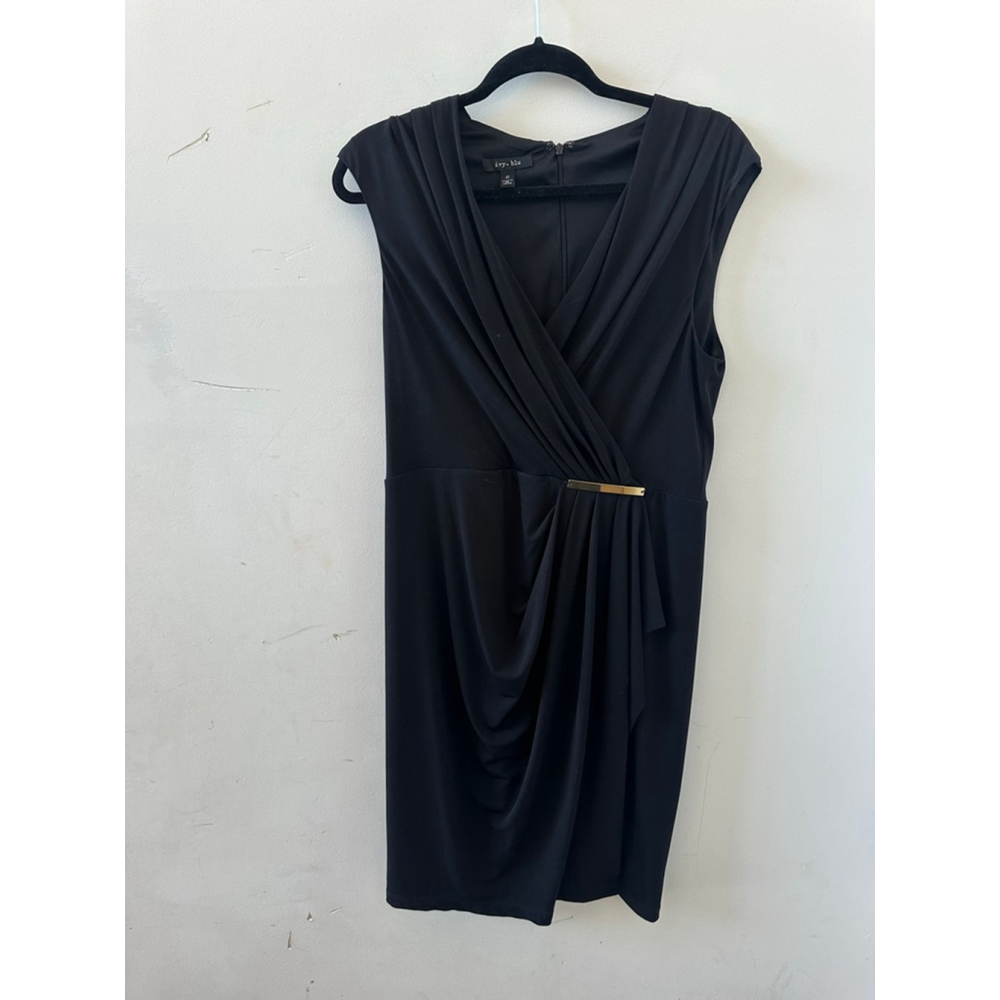 Women's Ivy & Blu Black Sleeveless Sheath Dress with Gold Accent - Size 12